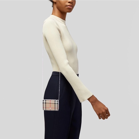 Burberry Jessie Vintage Check Card Case Holder on Chain - Picture 8 of 9